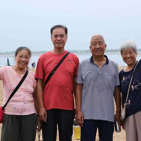 欢乐一家人