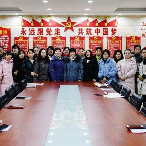 遇见良师，不负韶华------记明霞工作室期末座谈