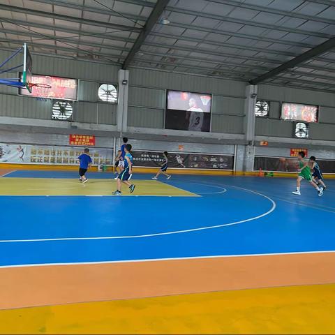 少年，今天升级为一年级的小学生了。