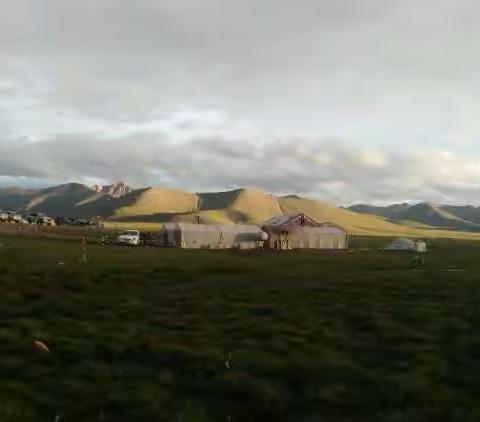 美丽神圣的大草原！