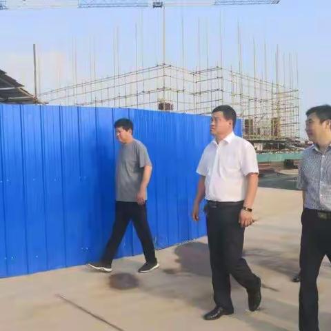 县委常委、办公室主任魏志凌到县医院新区实地调研