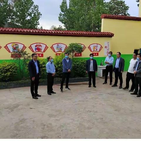 心系中招，大峪镇党委政府慰问中学教师