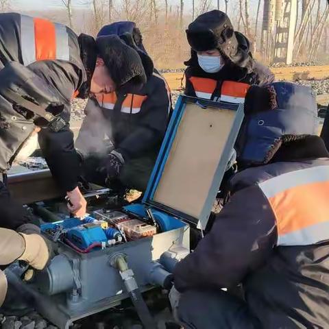 新民电务车间12月份日常培训