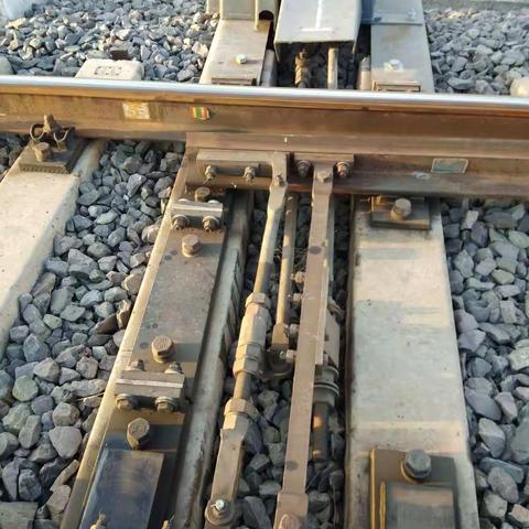 小东站7号道岔工电联合检查整治记录【立项】