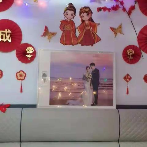 南街排鼓祝贺一对新人喜结连理百年好合，早生贵子永结同心