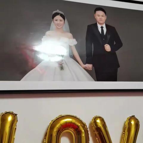 南街排鼓祝贺新郎新娘新婚大喜，百年好合，早生贵子永结同心，白头偕老