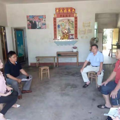 县领导廖素芬同志到里塔镇走访调研