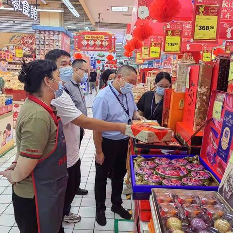 市物价办开展月饼市场价格巡查