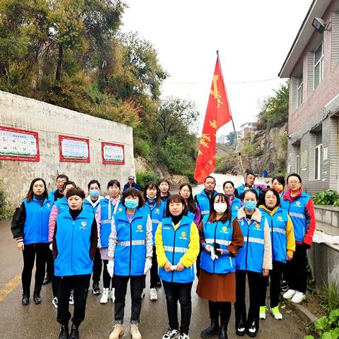 【新时代文明实践】圣泉社区组织“我们的活动-九九重阳节，登高望远时”活动