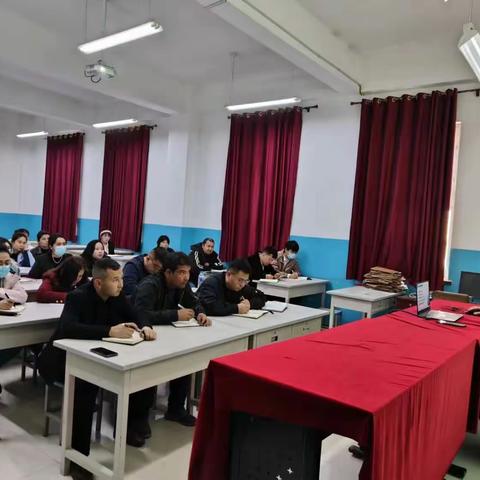 三月微风润心田 送教下乡共成长—和田县教育局教研室送教塔瓦库勒乡第二中心小学