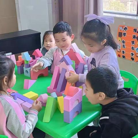 新开镇中心幼儿园大一班一周活动剪辑