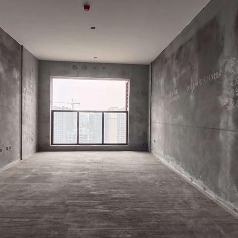 ❤️59.8万鹭湖花园城，产权74平实得110，竖厅清水，视野好看房664703