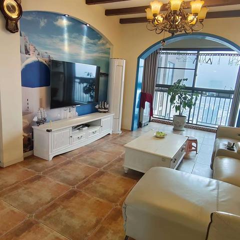 🎉出租🎄凯旋广场 19800/年 精装 3/2/2改中庭最美楼层 家具 家电齐全 空调3台 看房热线664703