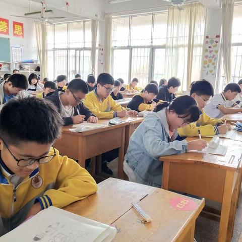 鹰隼初试翼、诚信在我心——大唐学府新学期第一次月考圆满结束