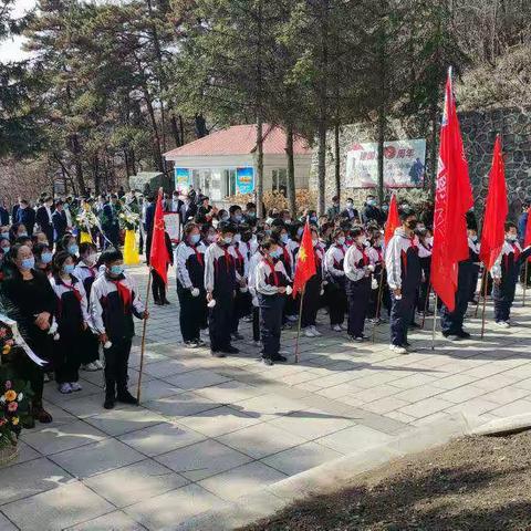 东安社区开展以“情系最可爱的人·清明祭英烈”为主题清明节活动