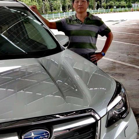 人生最好的旅行，就是你在一个陌生的地方，发现一种久违的感动