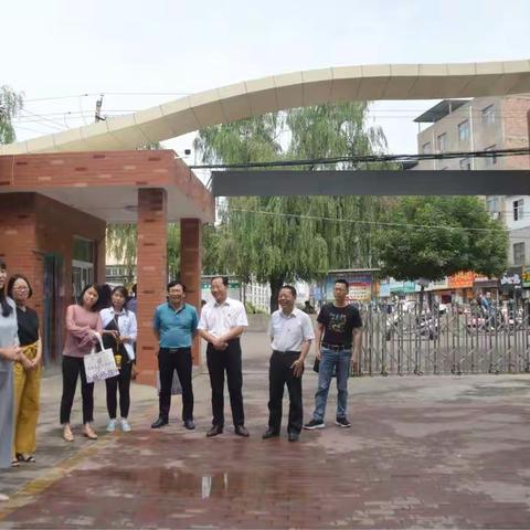 深度交流 互勉互学--吉利区教育同仁再来三山