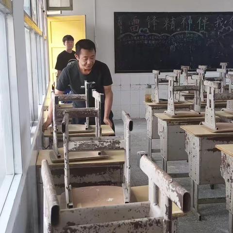 石堤小学教师精心备开学，以待学子归