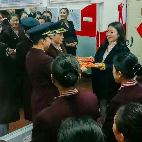 伟大的渺小