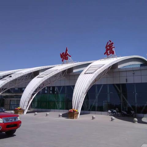 罗老汉18年6.1号到6.10号飞到哈密开始了第三次骑摩托车的新疆之旅，全部行程10天，3000公里