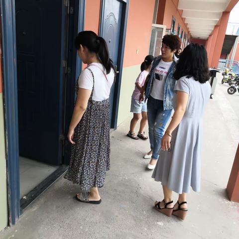 光禄学区尧丰小学营养餐工作纪实