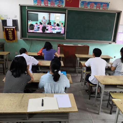 光禄学区2019年暑期小学英语培训