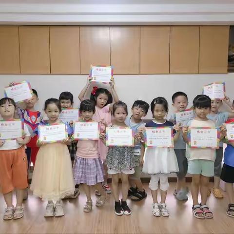 🎉🎉天天向上教辅中心雅居乐教学点幼小衔接全日班结课啦！🌻🌺
