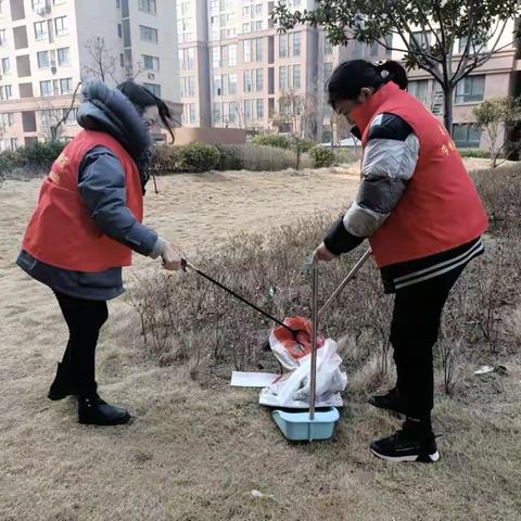 广济社区开展辖区清扫活动