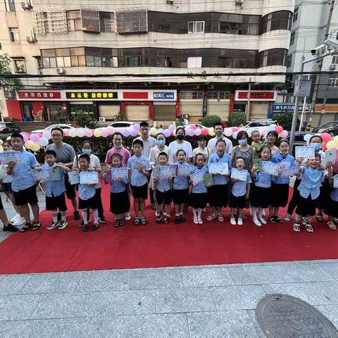 端午临中夏 时清日复长——启梦艺术学校播音主持户外展示课来啦