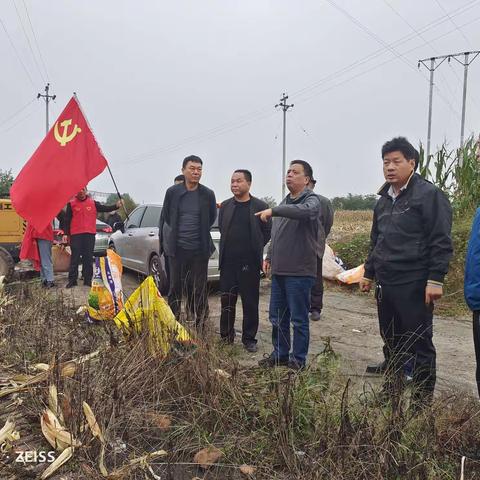 市领导马建勋到上团城乡督导冬季清洁取暖和秋收抢收工作