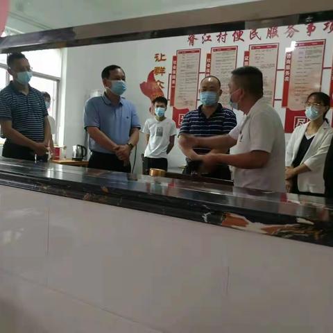 县政协主席朱文泉深入株良镇督导疫情防控和疫苗接种工作