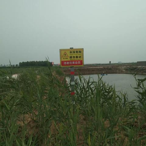 防止溺水，关爱生命