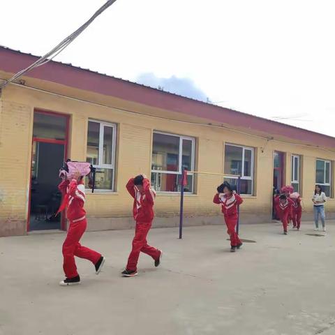 太安驿小学  防震应急避险疏散演练方案