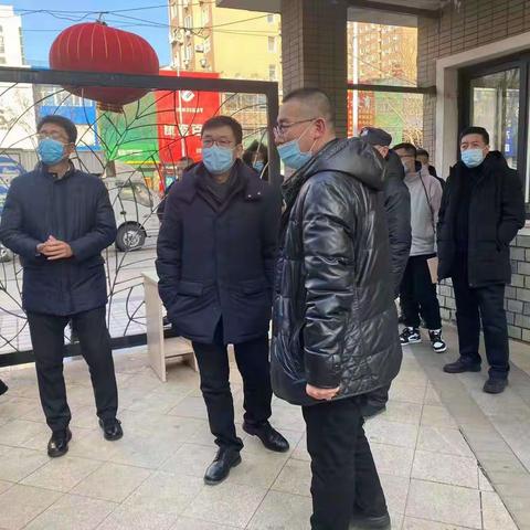 铁西区区长郭忠孝来到霁虹街道实地调研
