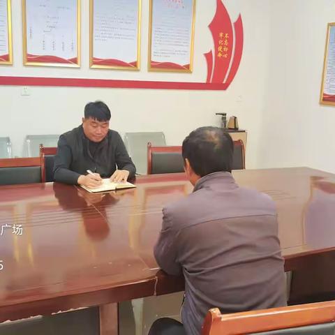 狄邱乡开展11月份“人大代表接待日”活动