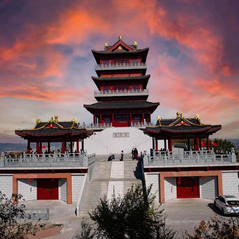 登鸡冠楼  迎国庆节