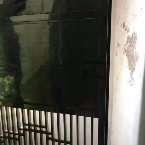 凤凰社区“不忘初心、牢记使命”主题教育专项活动暨开展安全排查整治专项行动