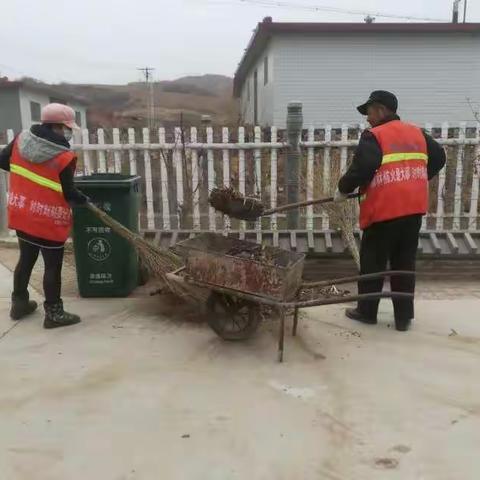 卢龙县城乡管理综合执法局“严禁焚烧垃圾，防火人人有责”
