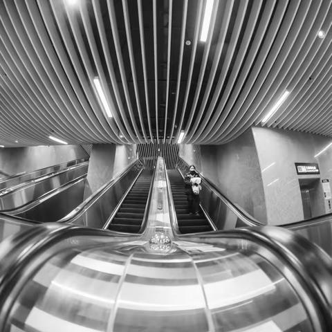 上海地铁最深车站：14号线豫园站