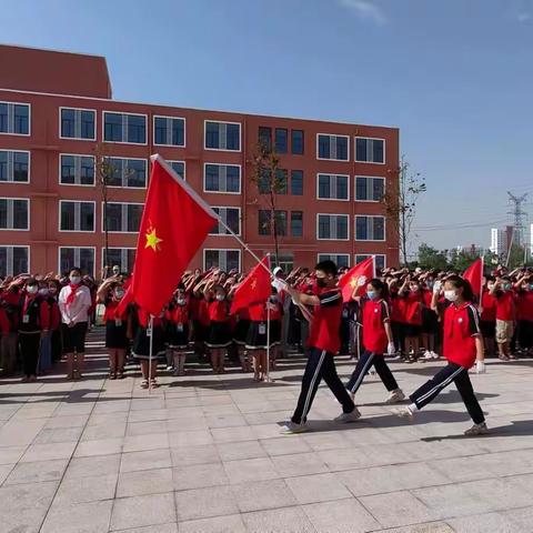 “传承红色·筑梦未来”——鱼台县张黄镇望湖小学少先队入队仪式