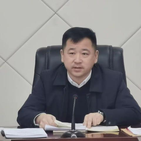 【明思路、定任务、谋发展】---区发改局迅速贯彻全区高质量发展表彰、营商环境深化提升暨重点工作部署大会精神