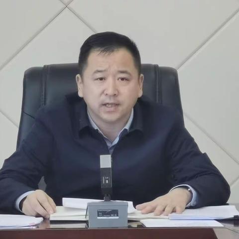 决战三十天  奋力保全年 区发改局召开重点工作推进会