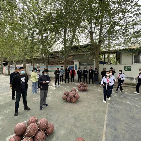 “聚焦课标新视角，东方教研促成长” ———兖州区东方中学教育集团体育学科大教研