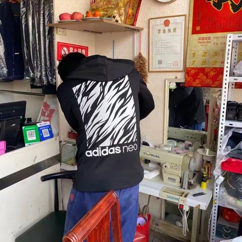 加强社区排查 确保社区安全