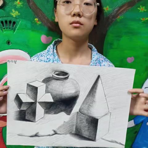 多彩美术东湖校区素描班作品