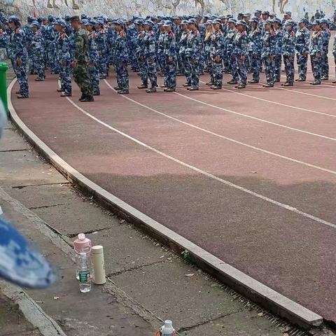 军训的日常     美好剪影和同学情