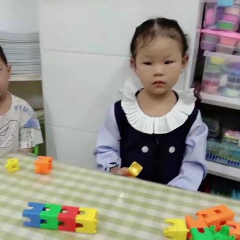 小班宝贝儿的第一天打卡幼儿园