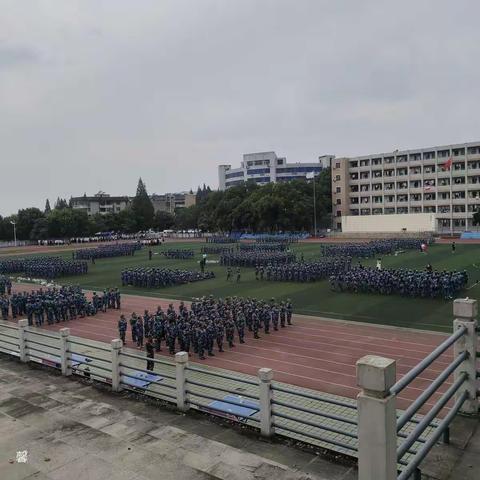 襄阳职业技术学院师范学院特殊教育学院学前教育2108周梓馨