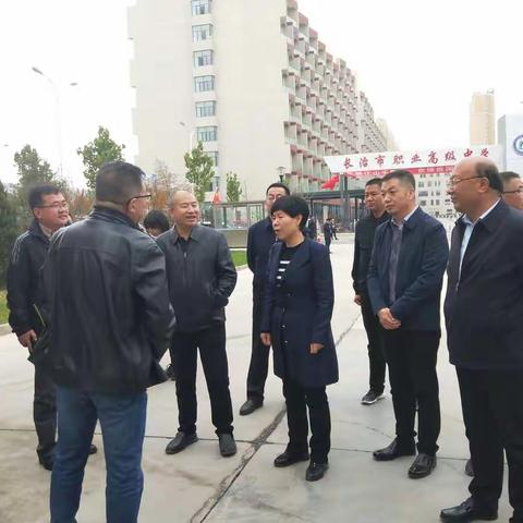 景普秋深入我市职教园区进行安全检查