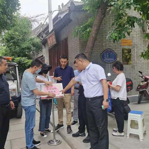 区委常委、政法委书记赵红星督导检查柏树林街道辖区疫苗接种工作